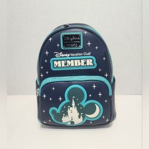 Disney Loungefly DISNEY VACATION CLUB MEMBER Glow-In-The-Dark Backpack - NWT